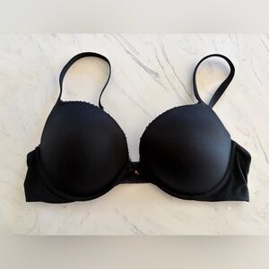 Body by victoria secret underwire bra 38c black lined Demi